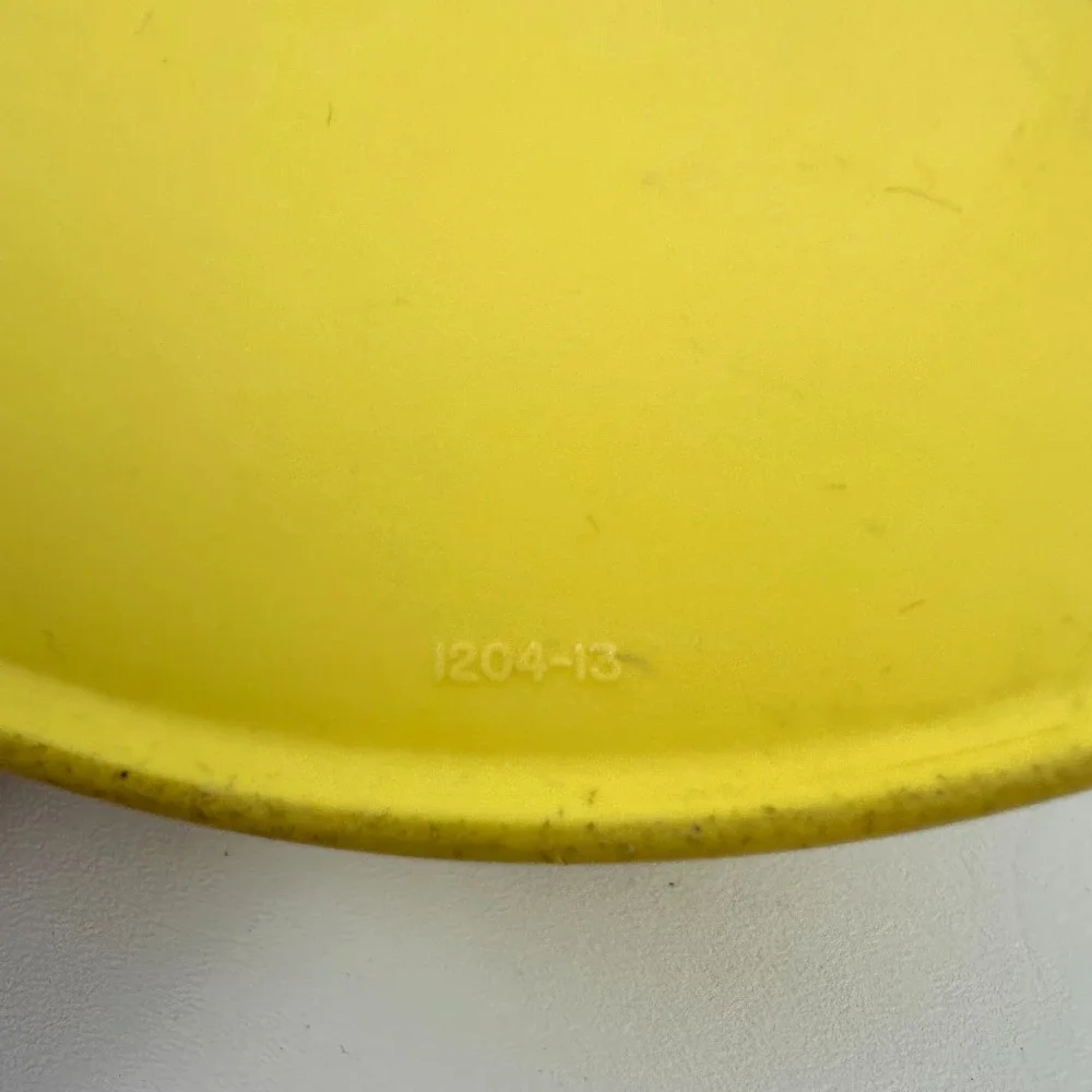 Tupperware Servalier Storage Containers Orange Yellow Set of 2 w/Clear Lids 1204